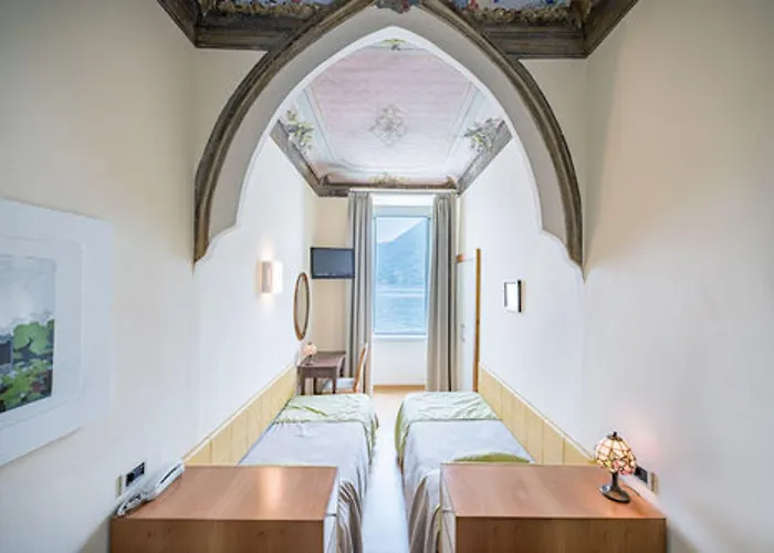 Отель Belvedere Relais 3*