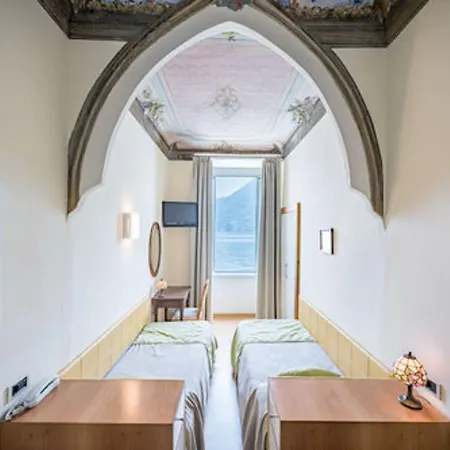 מלון Belvedere Relais 3*