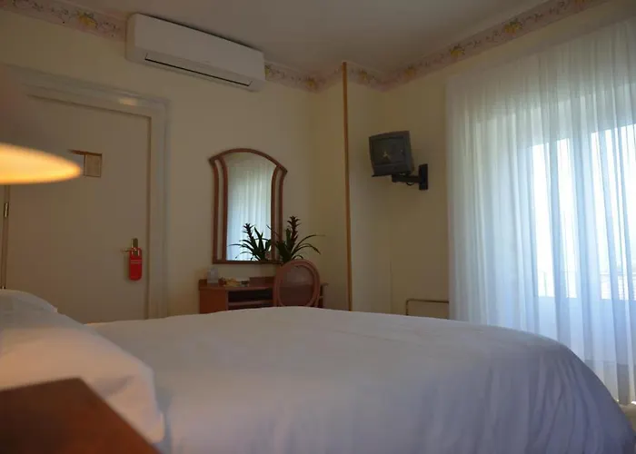 Belvedere Relais 3* Argegno